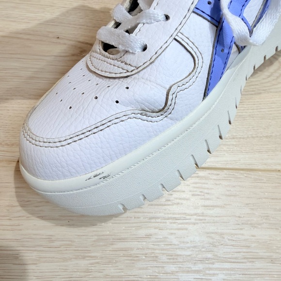 ASICS Japan S PF sneakers in a white and light blue colorway women’s size 8 - Picture 10 of 11